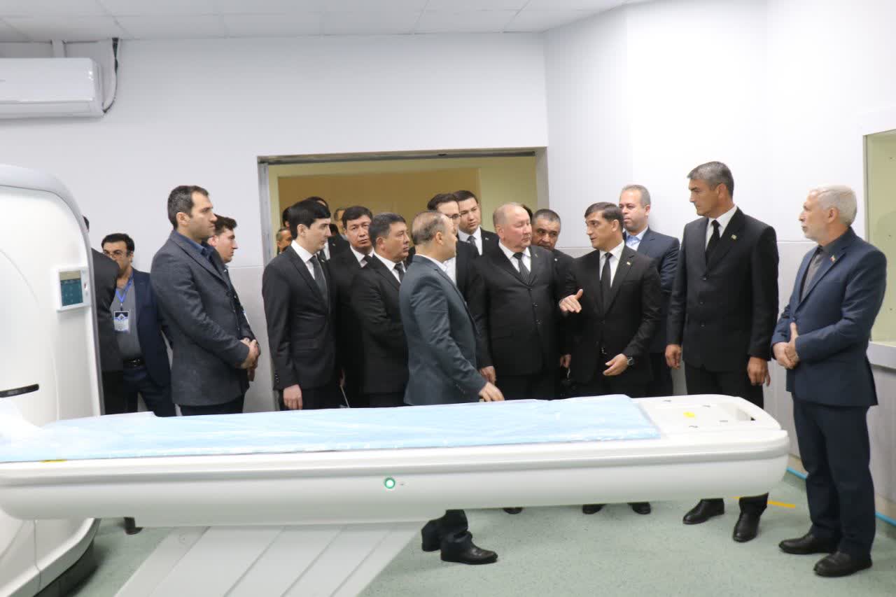 سفر استاندار آخال ترکمنستان و بازدید از ظرفیتهای پزشکی ودرمانی بیمارستان امام حسن مجتبی (ع)