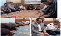 مراسم زیارت عاشورا با حضور پرشور همکاران ، همزمان با آغاز دهه کرامت در نمازخانه بیمارستان  برگزار گردید.